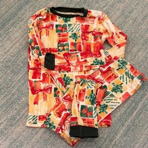 Festive Gift Pattern Kids Pajama Set